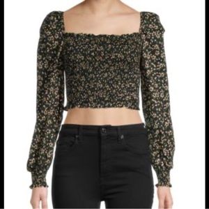 Black floral top “new”